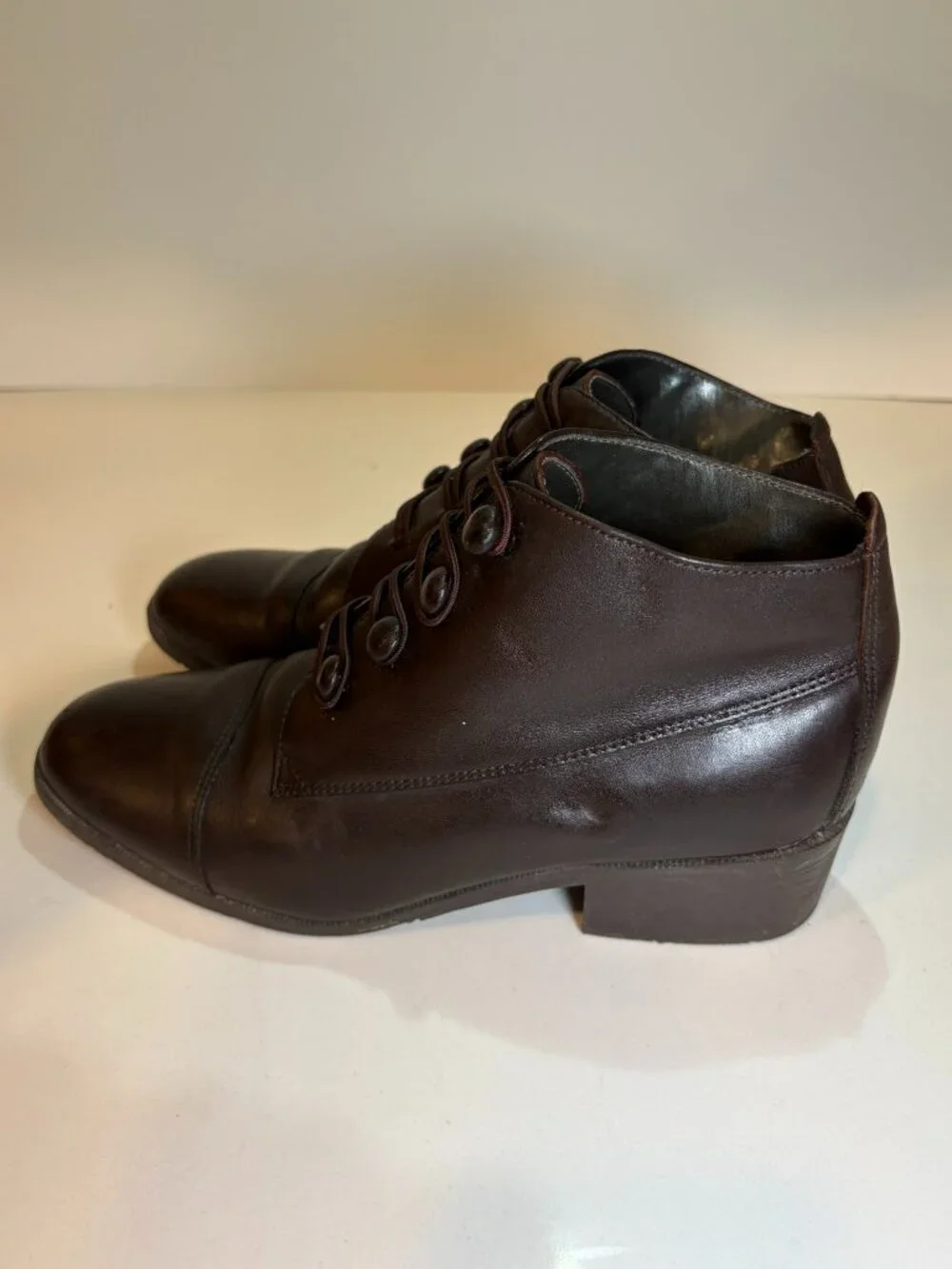 St. John's Bay Vintage Victorian Brown Leather Granny Ankle Boots 6M